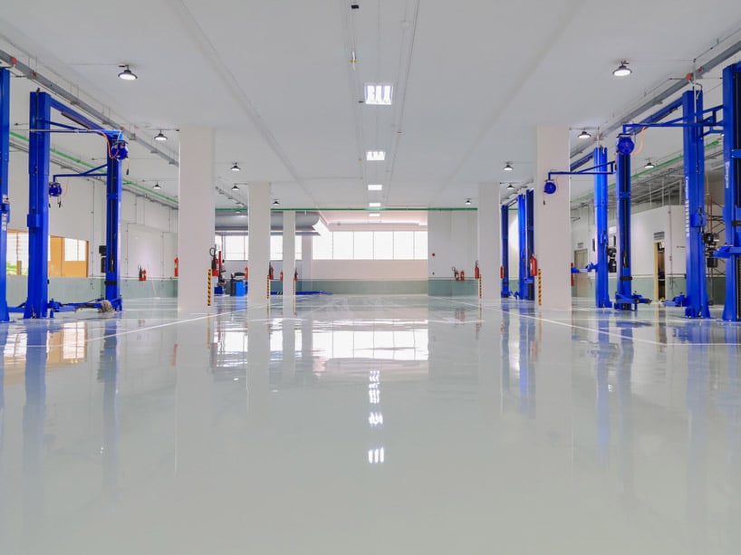 Beautiful epoxy production facility floor in San Diego, California